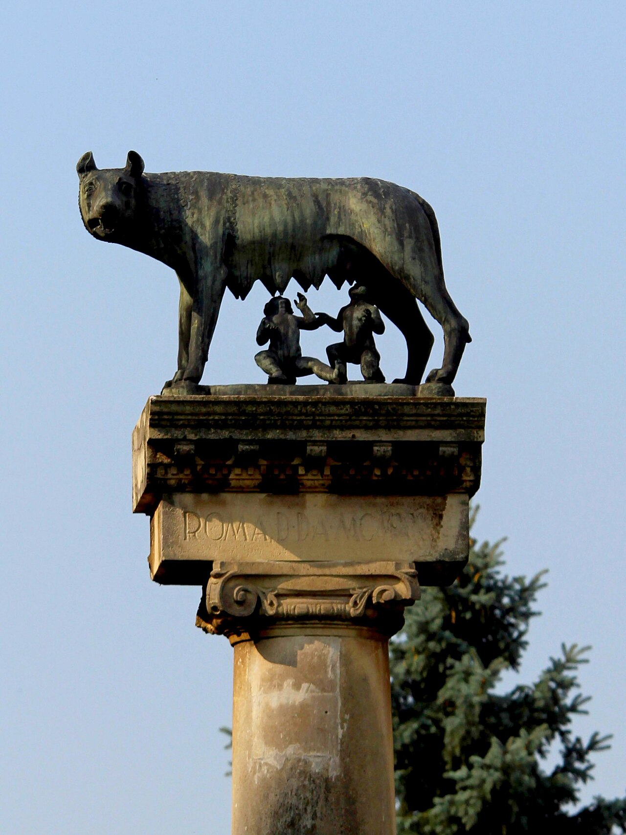 Statuia Lupoaicei din Timișoara