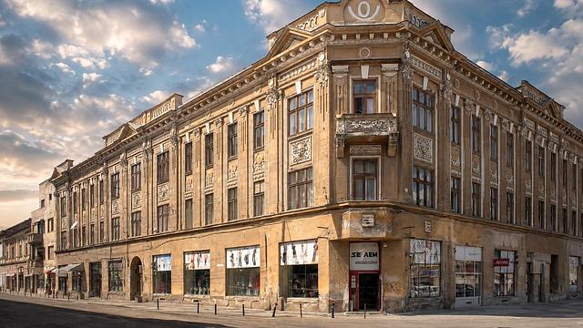 Palatul Contesei Anna Mirbach – una dintre bijuteriile Pieței Traian